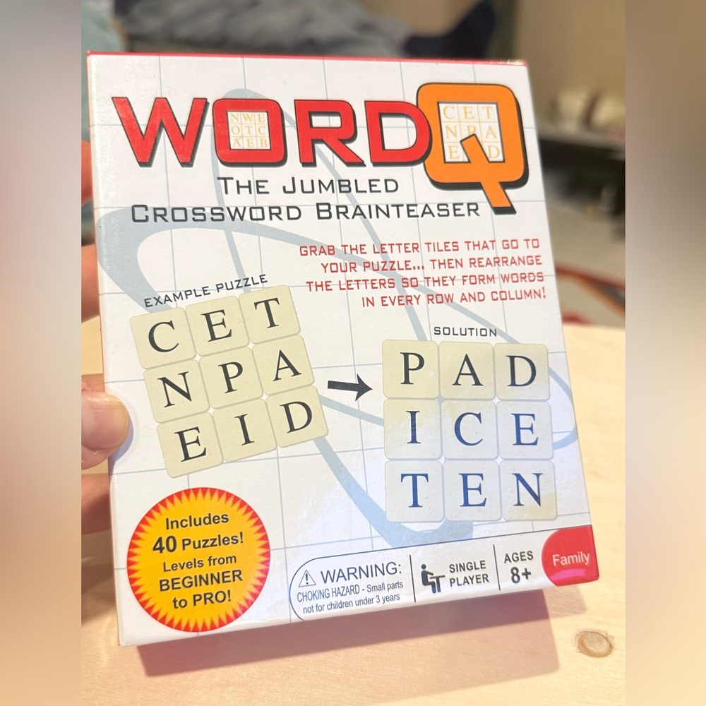 WordQ Jumbled Crossword Brainteaser Game